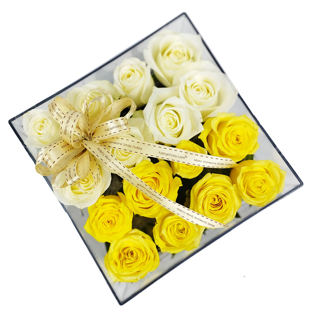 Minimalist 16 Rose Acrylic Box