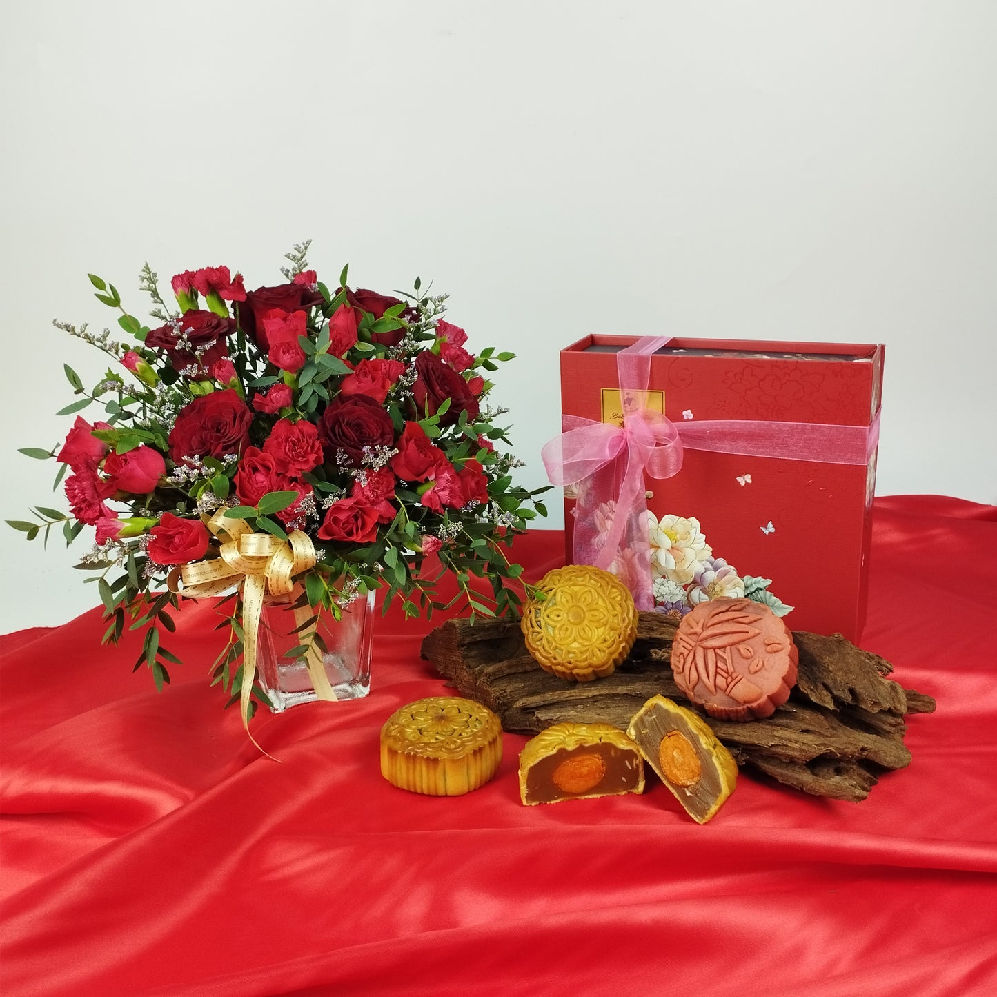 MYPB31 - Baker's Cottage Mooncake Set
