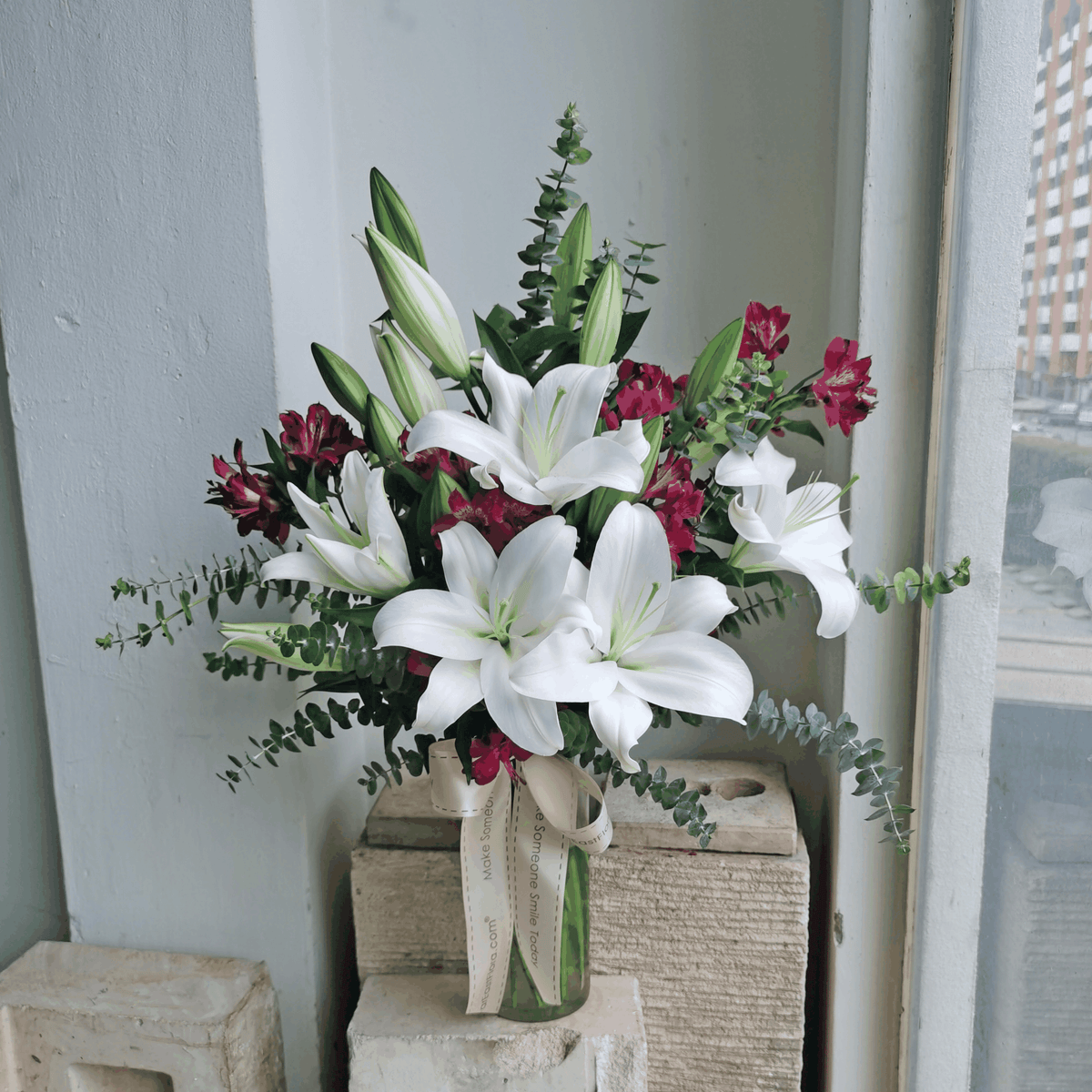 Liliana Flower Arrangement | Far East Flora Malaysia