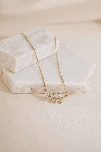 Celeste Leaf Necklace (18 - 20cm)