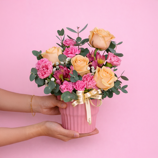MD04 Warm Bloom - Rose & Carnation Table Flower