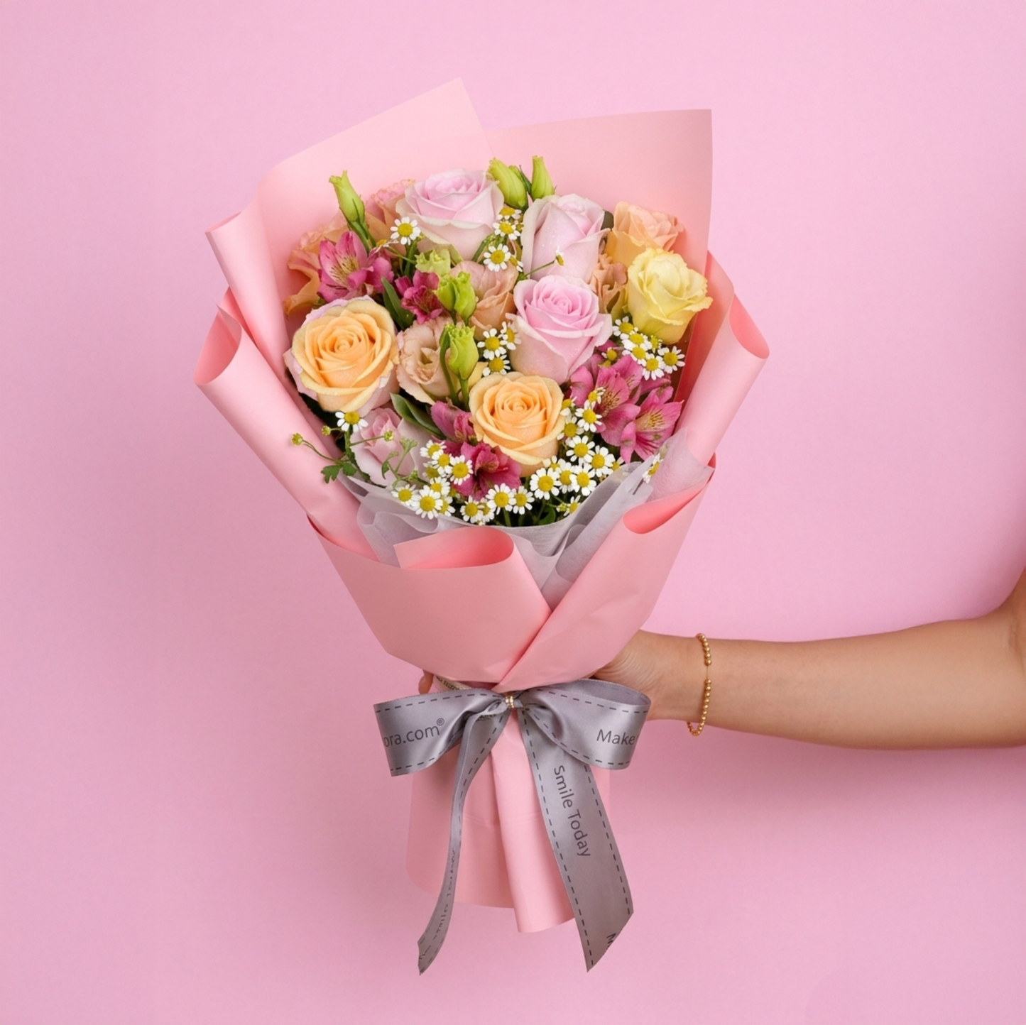MD08 Loving Haven - Rose & Chamomile Flower Bouquet