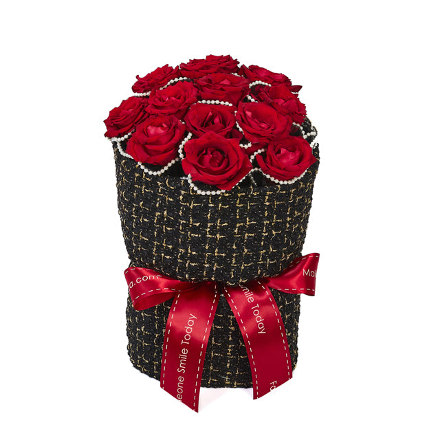 MYPG07 - Classy Tweed (Red/Black) – Flower Bouquet | Red Flower Bouquet