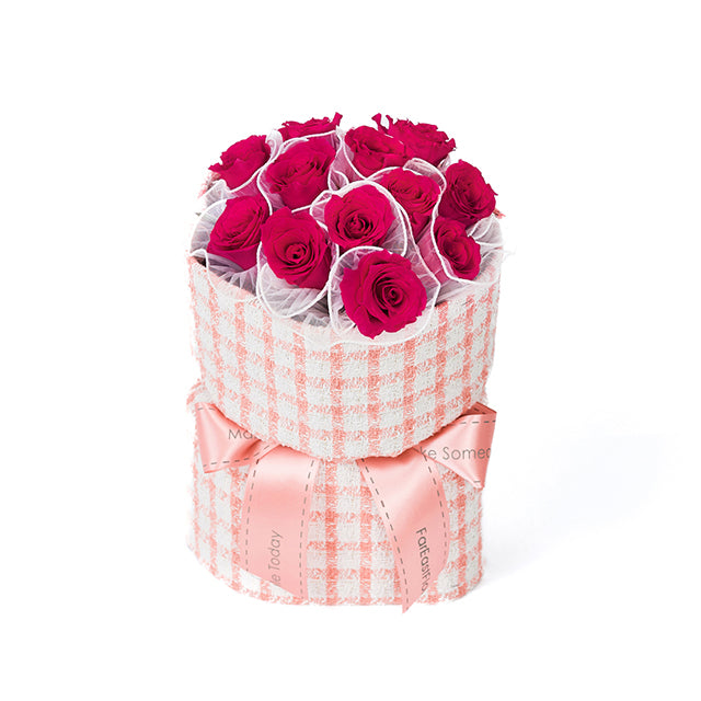 Classy Tweed (Bright Pink) – Flower Bouquet