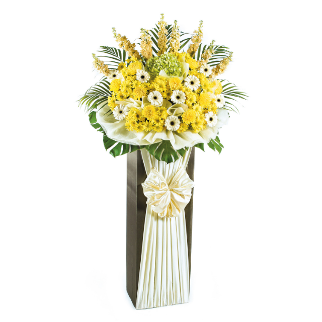 MYHC04 - Funeral Flower Stand - Warm Memories